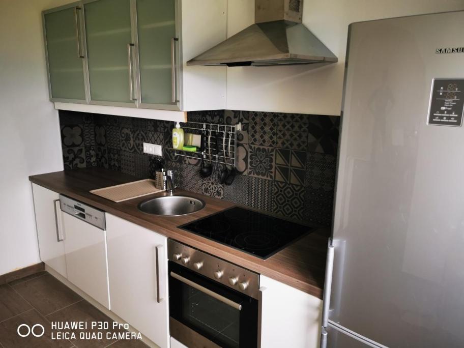 Panoramablick Exklusiv Apartment Villach Ngoại thất bức ảnh