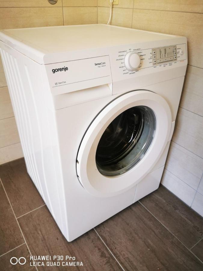 Panoramablick Exklusiv Apartment Villach Ngoại thất bức ảnh